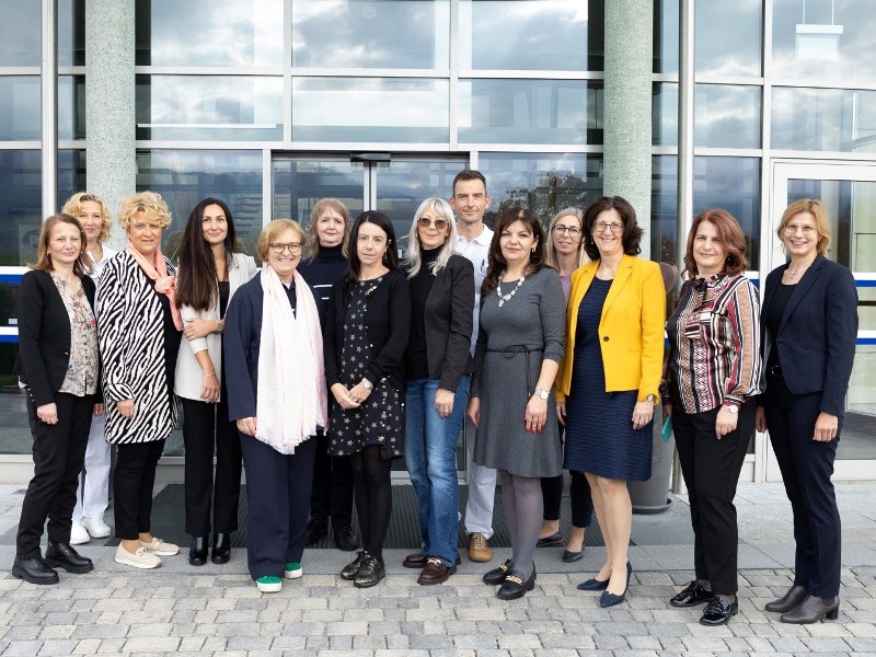 Gruppenfoto Austausch Reha-Zentrum Gröbming und Banja Koviljača